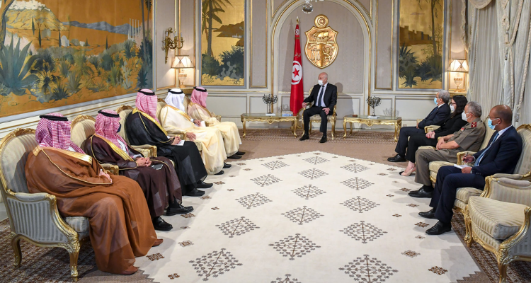قيس سعيد يستقبل وزير الدولة لشؤون الدول الإفريقية بالمملكة العربية السعودية