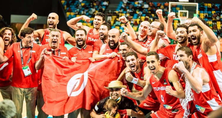 المنتخب التونسي يتوج بكأس امم افريقيا لكرة السلة
