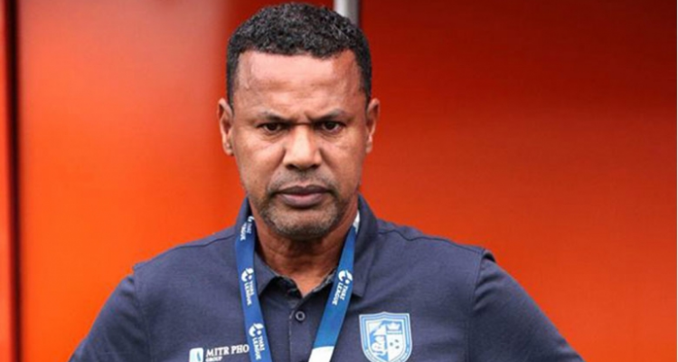 الدوري المغربي: المدرب لسعد جردة يقترب من مغادرة فريق الرجاء