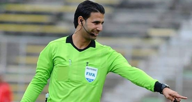 'كاف': توجيه الدعوة للحكم التونسي الصادق السالمي لإدارة مباريات كأس إفريقيا