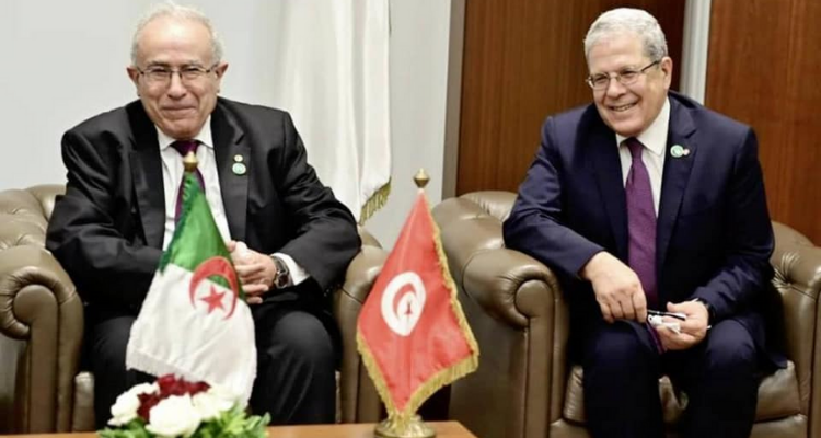 وزراء خارجية تونس والجزائر وليبيا يعقدون جلسة عمل تشاورية بخصوص الأوضاع في ليبيا