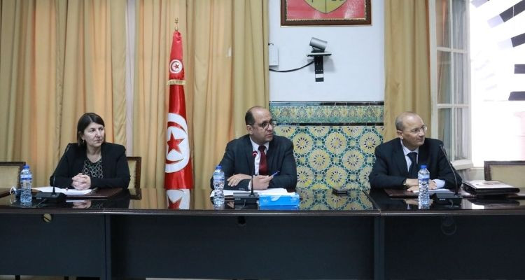 الانطلاق  في إعداد المخطط التنموي للفترة 2025/2023 للتنمية الاجتماعية و الهجرة و التونسيين بالخارج