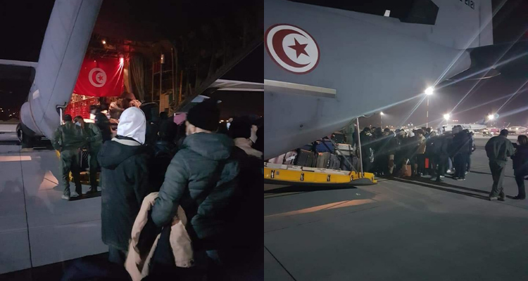 بولندا : إقلاع الطائرة العسكرية التي تؤمن إجلاء التونسيين المقيمين بأوكرانيا