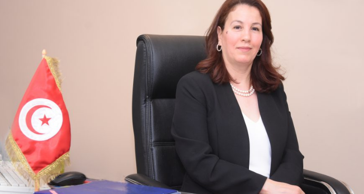 حياة الطالبي بلال سفيرة تونس بالهند تحصل على جائزة "المرأة النشيطة"
