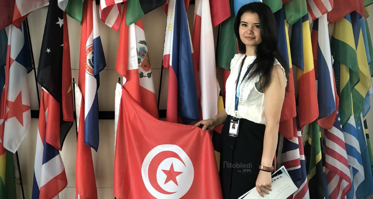 رائدة الفضاء التونسية رانيا التوكابري ضمن فريق لتحضير مشروع قرية تناظرية فوق القمر