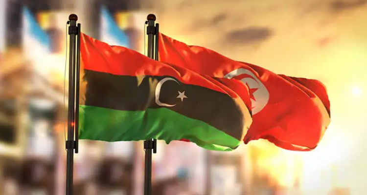 بخصوص منع الليبيين من دخول تونس ..مدير مطار معيتيقة يوضح