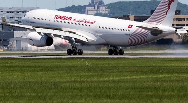 Un vol d'évacuation des Tunisiens bloqués en Algérie