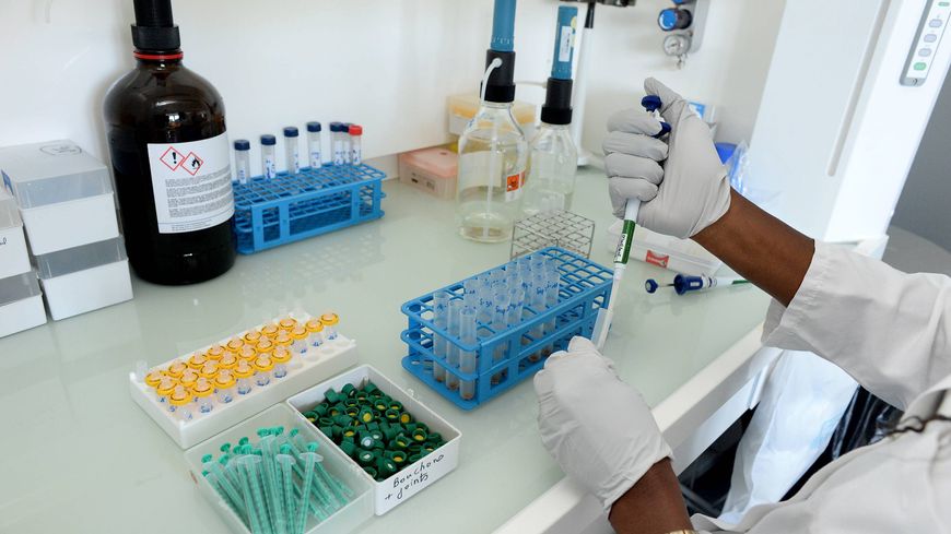 Ministère de la santé:Nouvelle liste des laboratoires autorisés à réaliser le test PCR